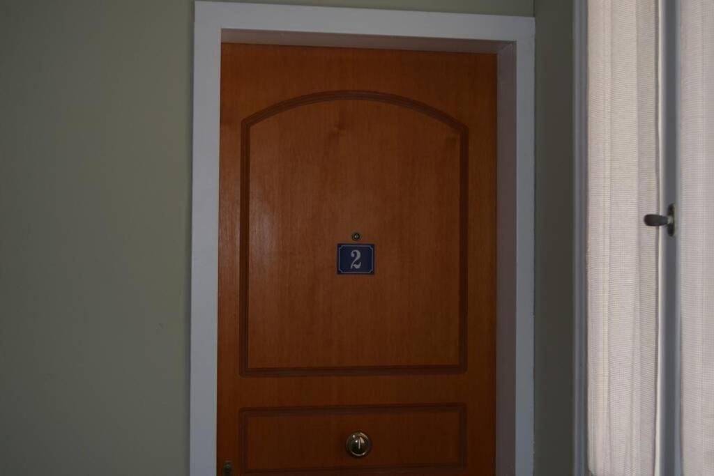 Paris House 2 Apartment Патра Екстериор снимка