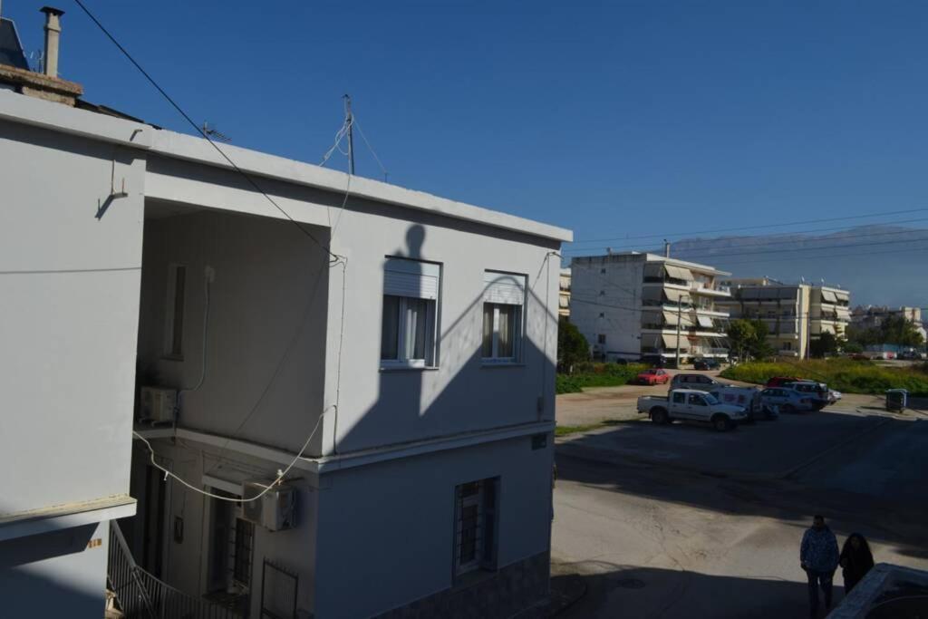 Paris House 2 Apartment Патра Екстериор снимка