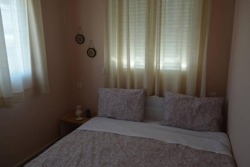 Paris House 2 Apartment Патра Екстериор снимка